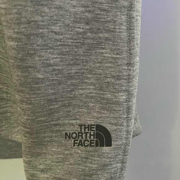 The North Face Heather Gray Women's Hoodie - Picture 3 of 8
